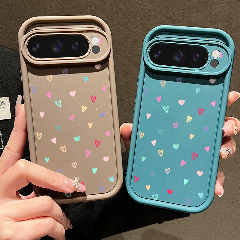 Kolorowe, miękkie etui z motyw – Google Pixel 9 recenzja i cena